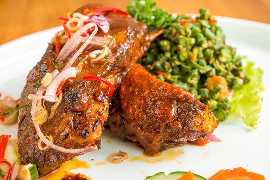 Tini Kitchen Coconut Juice Bar